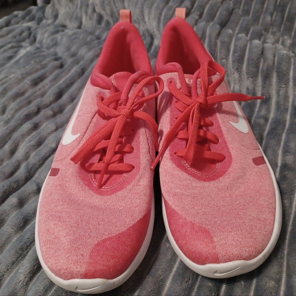 Womens Nikes